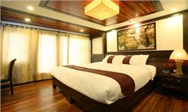 Phòng Indochina Sails Premium Deluxe